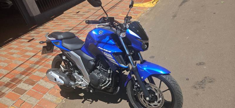 Yamaha Fazer 250